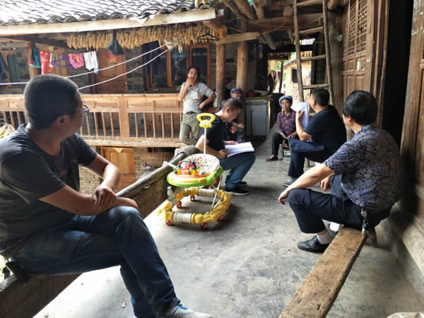 結對幫扶入戶 助力脫貧攻堅