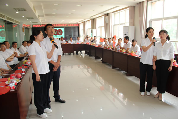 隴運(yùn)集團(tuán)公司機(jī)關(guān)黨支部開展“慶·七一 知黨史 感黨恩 頌黨情”主題黨日活動(dòng)