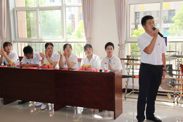 隴運(yùn)集團(tuán)公司機(jī)關(guān)黨支部開展“慶·七一 知黨史 感黨恩 頌黨情”主題黨日活動(dòng)